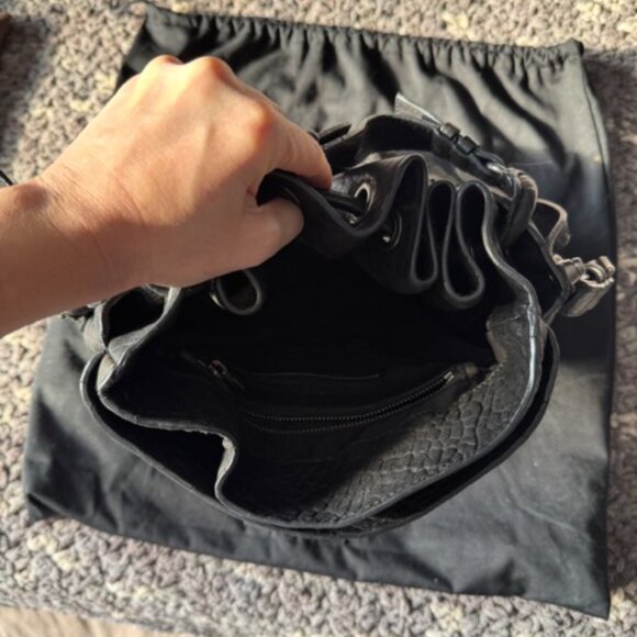 Alexander Wang Diego Medium Bucket Bag- Black (Authentic) - Picture 4 of 4